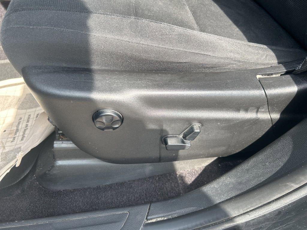 Used 2017 Jeep Grand Cherokee Laredo w/ Quick Order Package 23E image 20