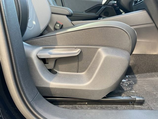 New 2025 Volkswagen Tiguan SE image 49