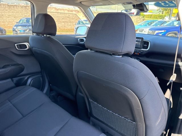 Certified 2023 Hyundai Venue SEL image 26