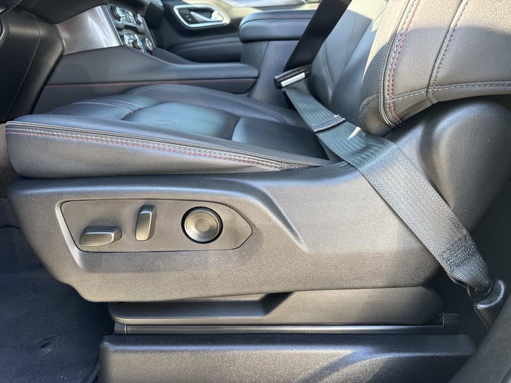 Used 2024 Chevrolet Suburban RST w/ Sport Performance Package image 20