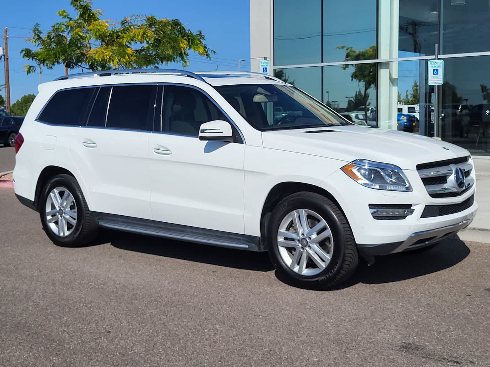 Used 2015 Mercedes-Benz GL 450 4MATIC image 3