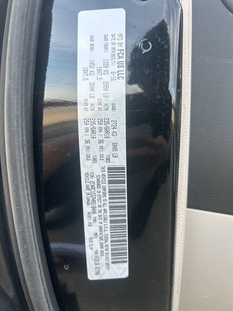 Used 2017 Chrysler Pacifica Touring-L Plus w/ Advanced Safetytec Group FWD image 11