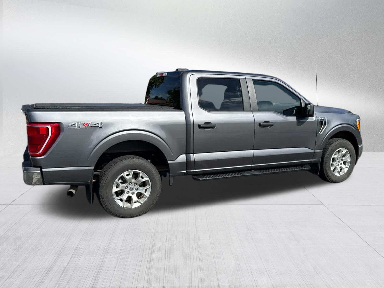 Used 2021 Ford F150 XLT AWD/4WD image 10