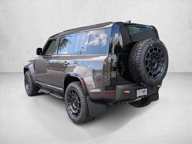 New 2026 Land Rover Defender 110 OCTA image 8