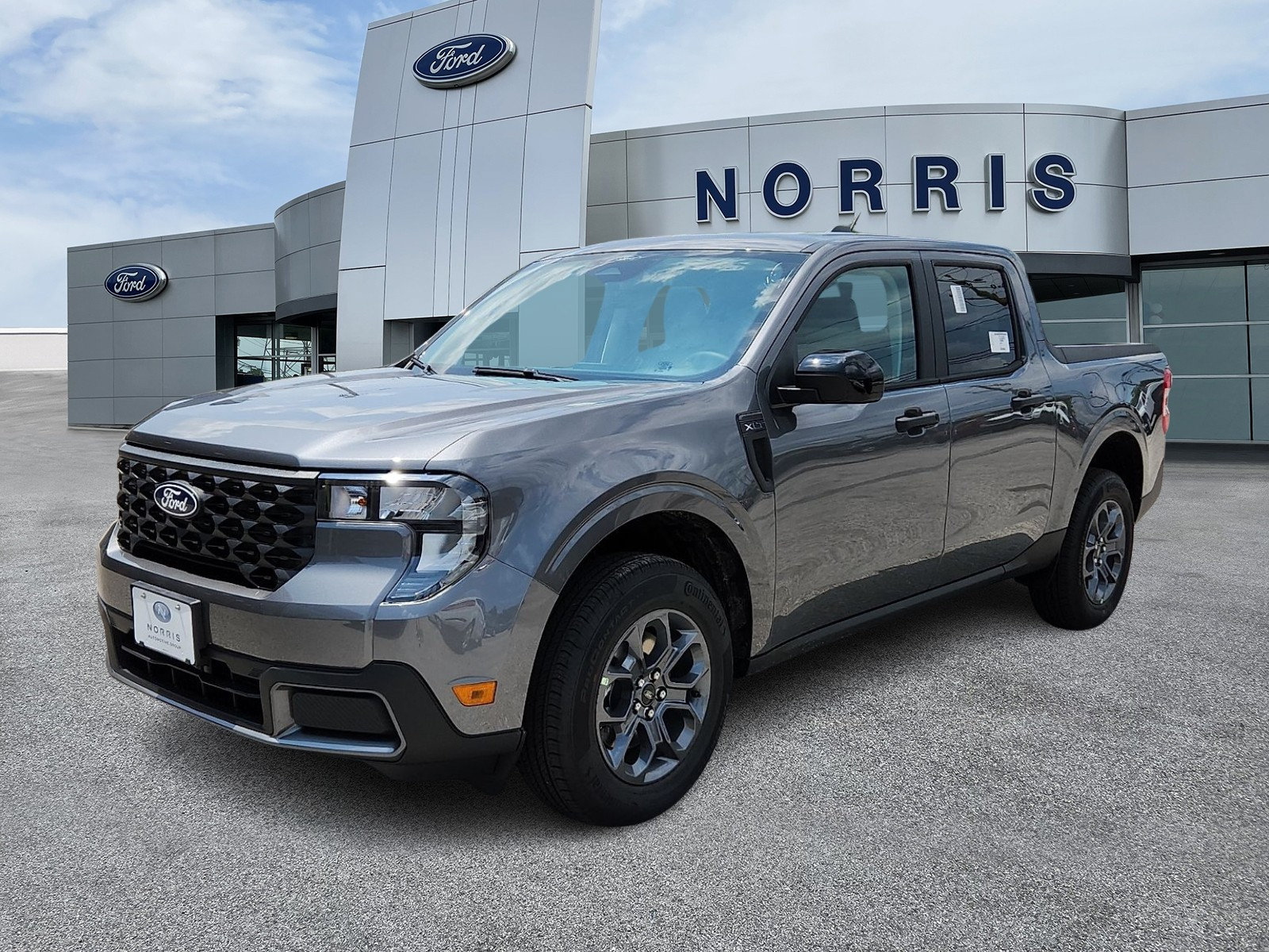 New 2026 Ford Maverick XLT FWD image 2