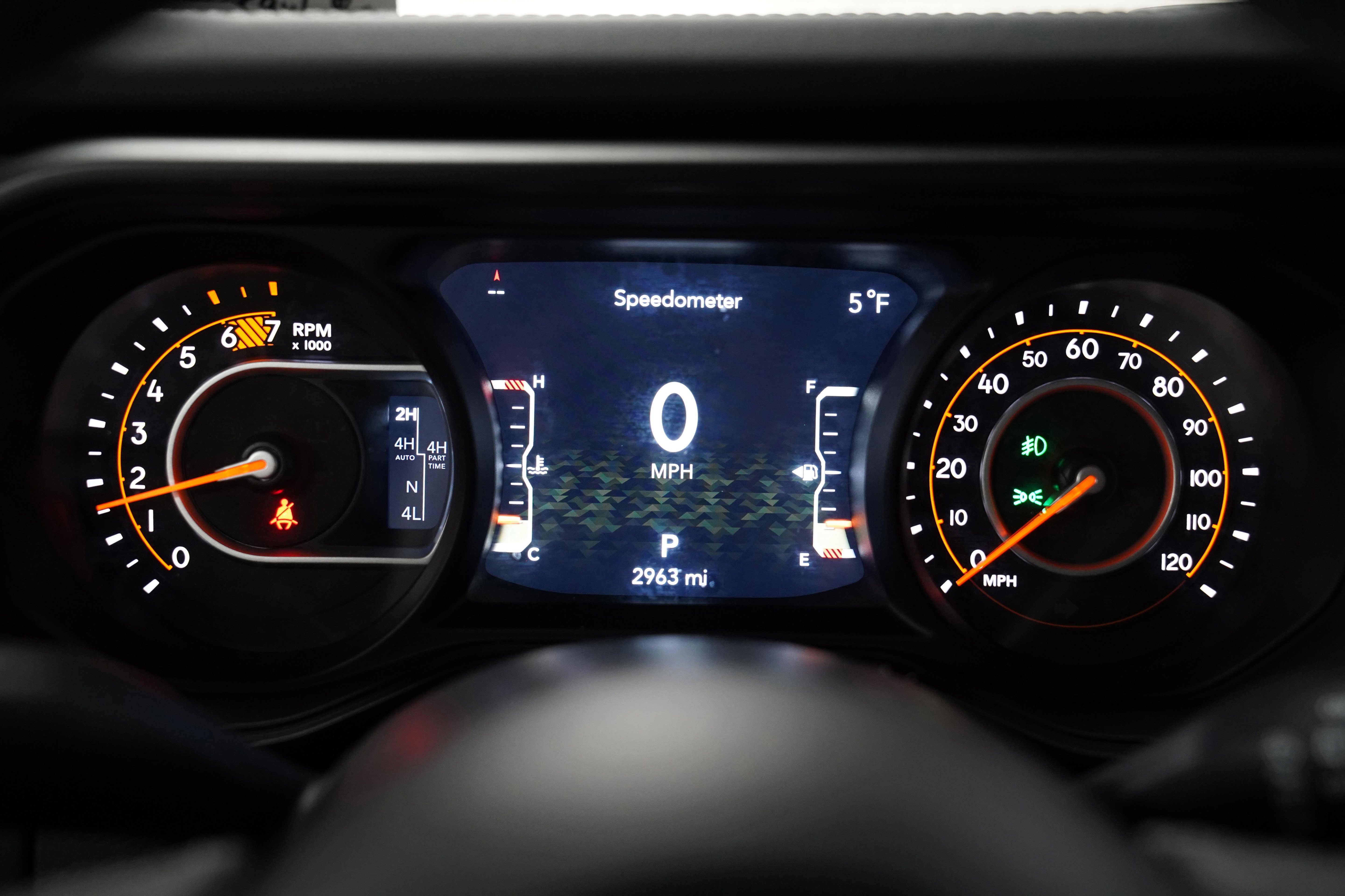 Used 2025 Jeep Wrangler Rubicon image 21