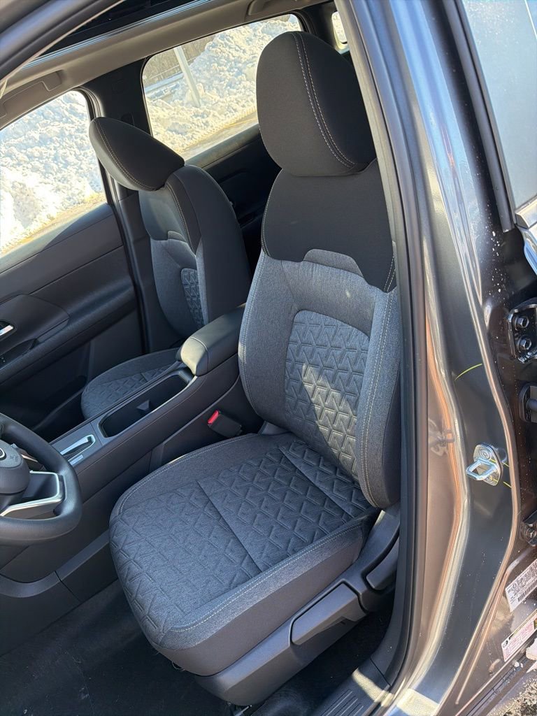 New 2026 Nissan Kicks SV w/ SV Premium Package image 17