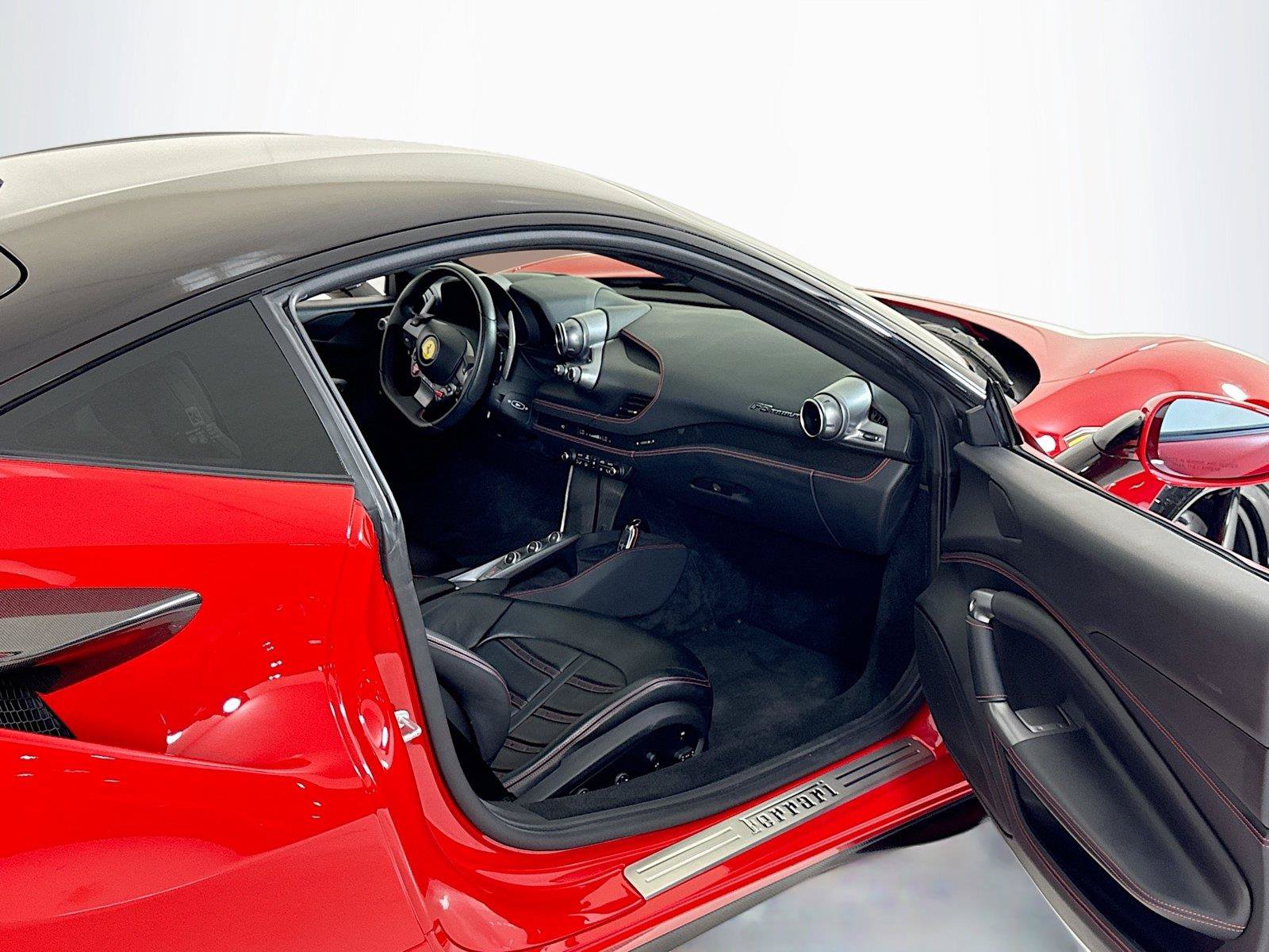 Used 2021 Ferrari F8 Tributo RWD image 29
