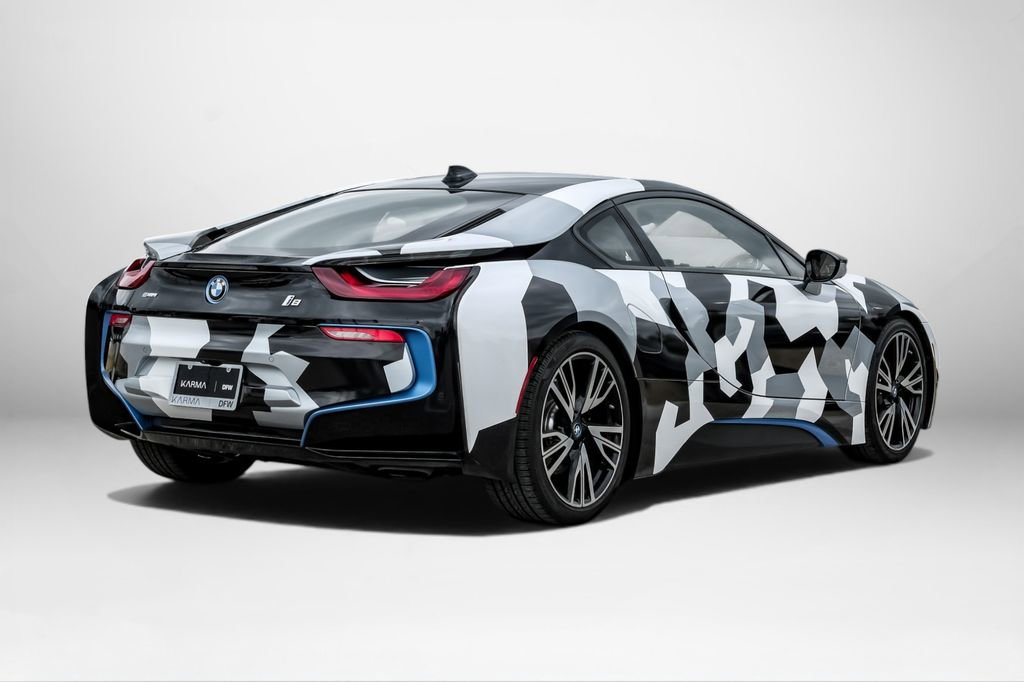 Used 2015 BMW i8 image 6