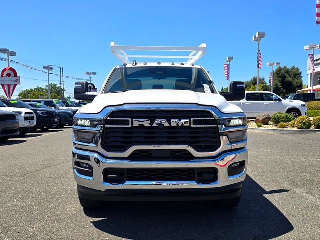 New 2026 RAM 3500 Tradesman w/ Chrome Appearance Group A AWD/4WD image 2
