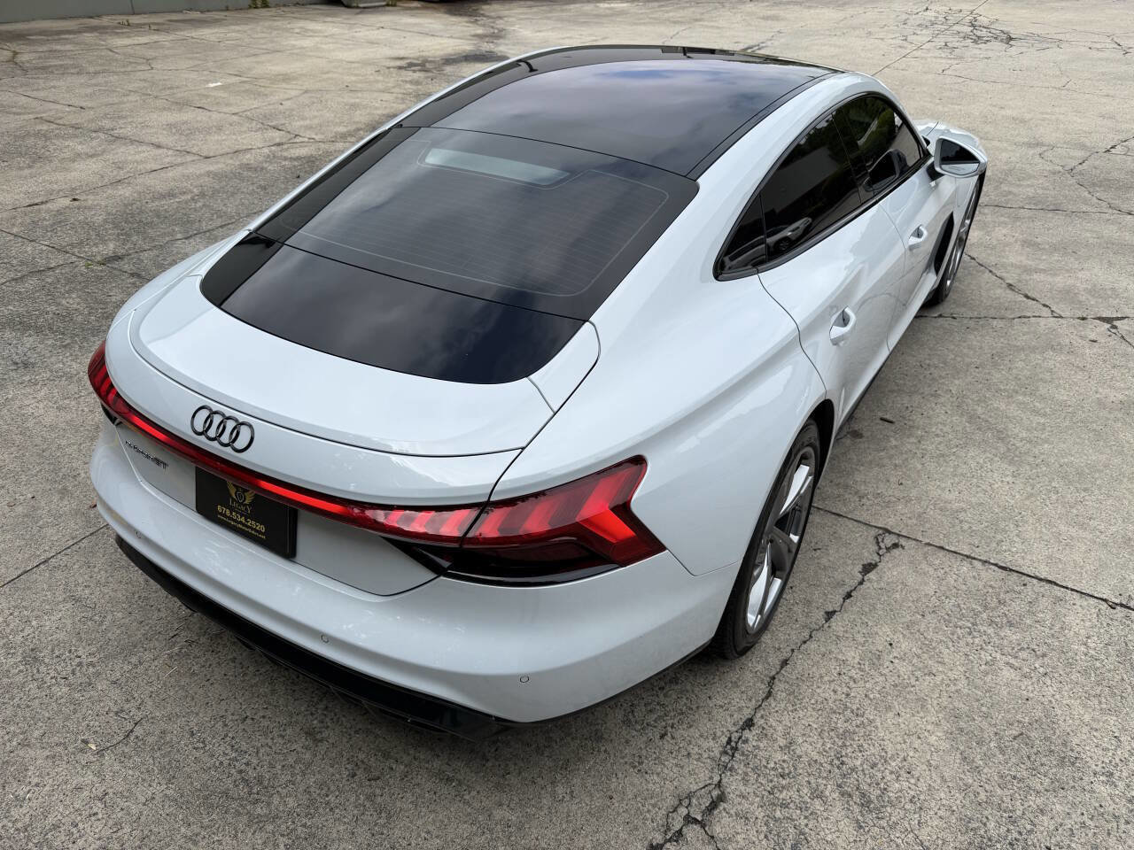 Used 2023 Audi e-tron GT Premium Plus AWD/4WD image 7