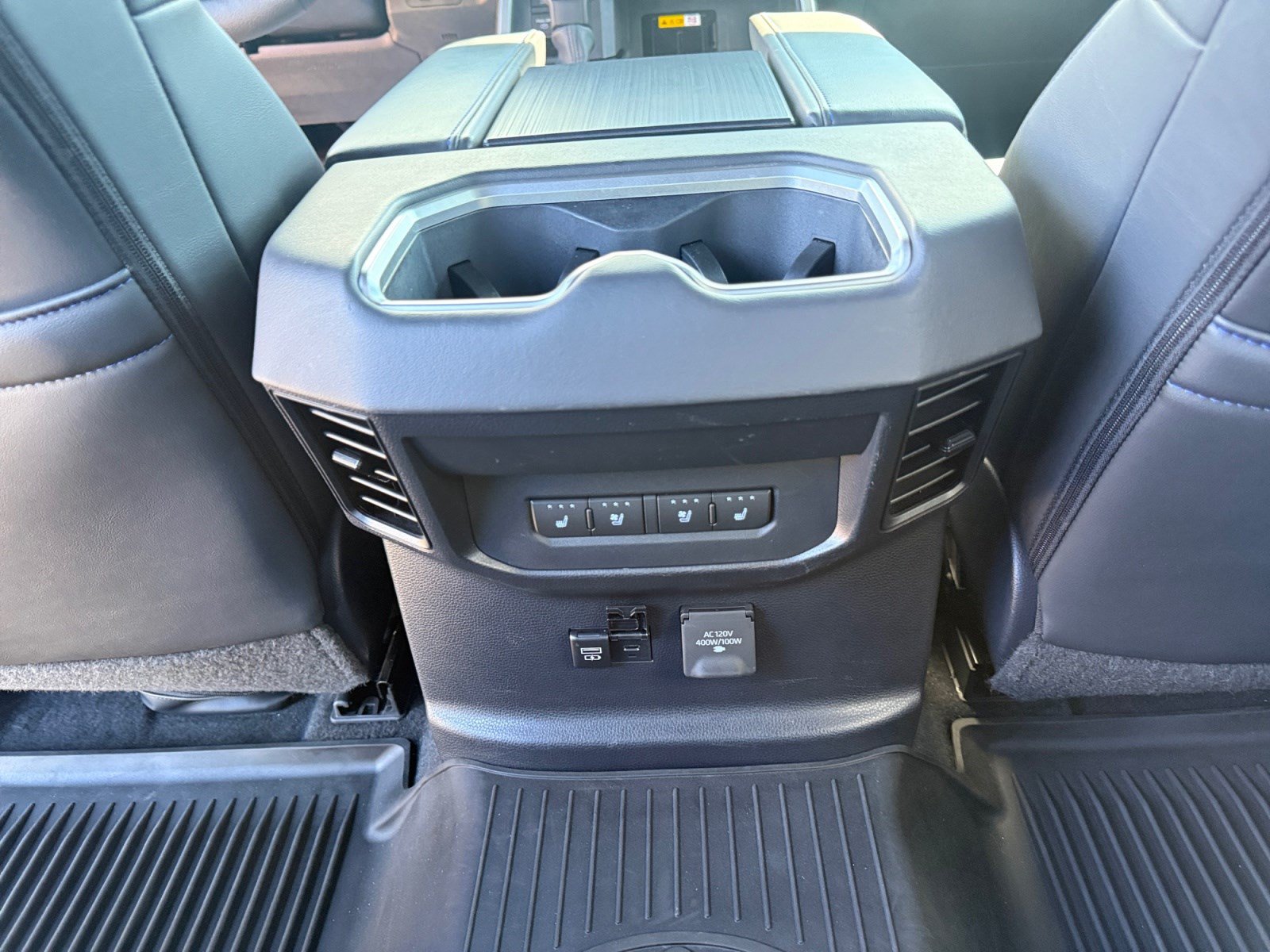 Used 2024 Toyota Tundra Platinum w/ TRD Off-Road Package AWD/4WD image 30