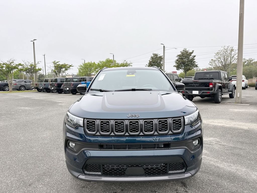 New 2026 Jeep Compass Latitude image 7