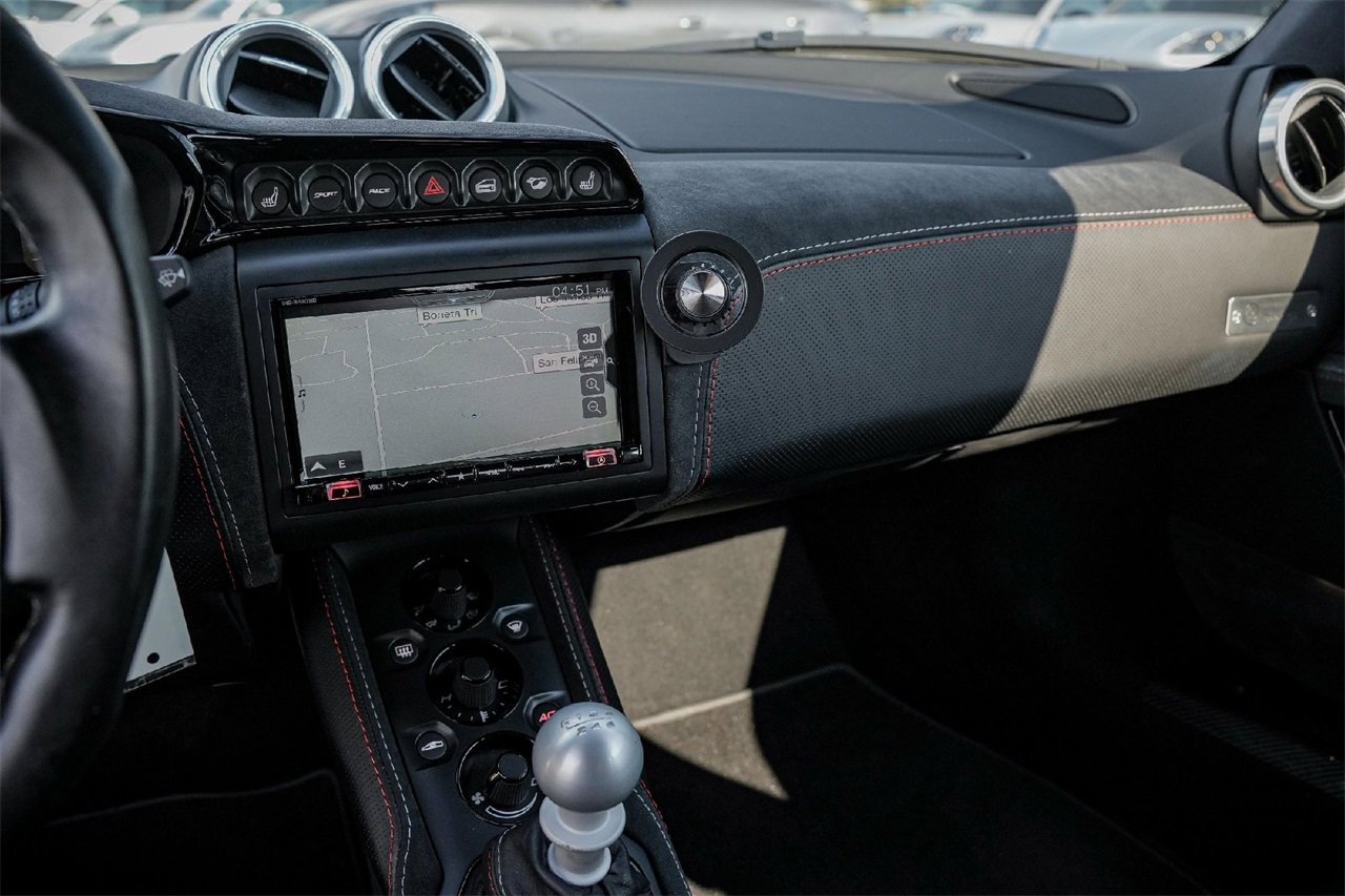 Used 2021 Lotus Evora image 27