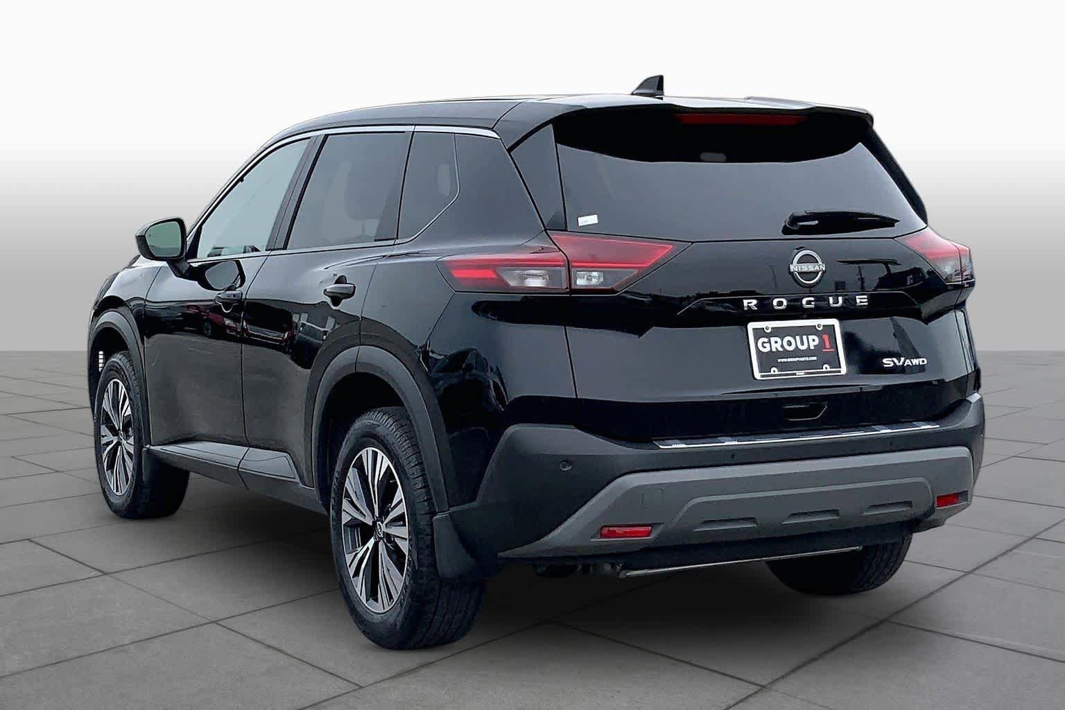 Used 2023 Nissan Rogue SV AWD/4WD image 12