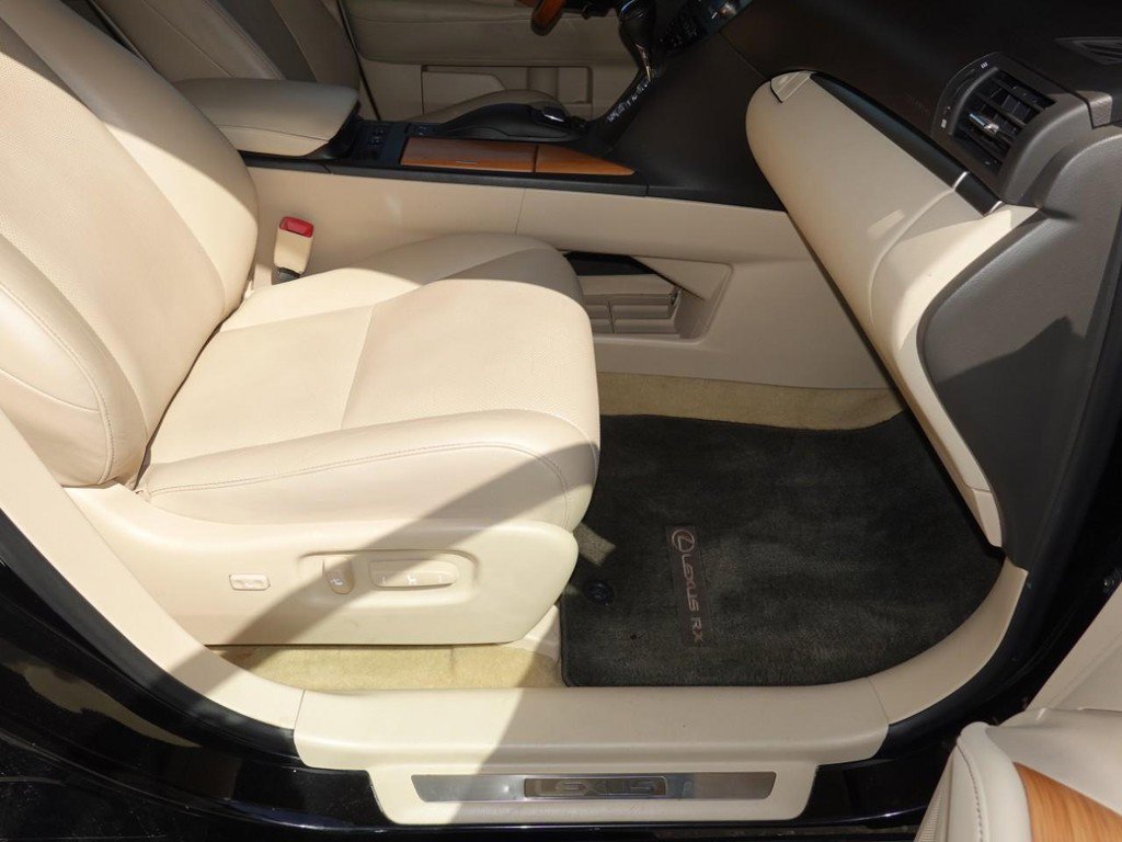 Used 2014 Lexus RX 450h FWD image 22