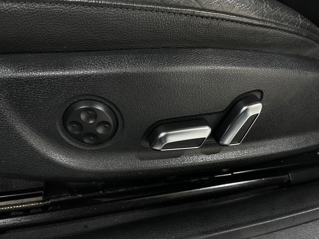 Used 2013 Audi S5 Premium Plus w/ Audi MMI Navigation Plus Pkg image 17