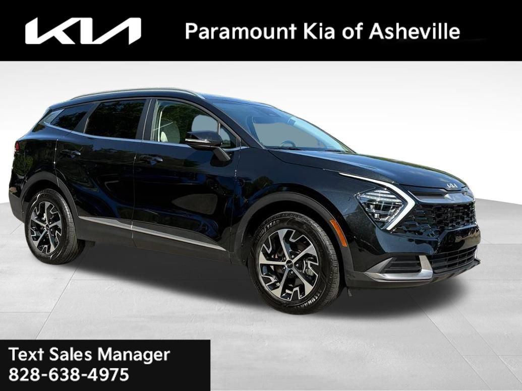 Certified 2025 Kia Sportage EX