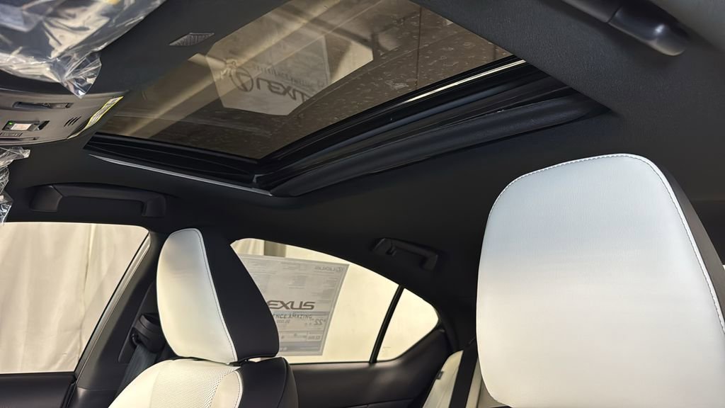 New 2025 Lexus IS 350 F Sport image 6