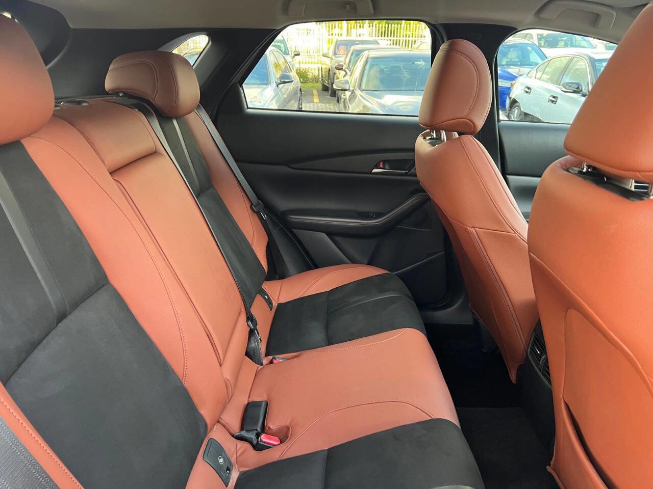 Used 2024 MAZDA CX-30 Carbon image 10