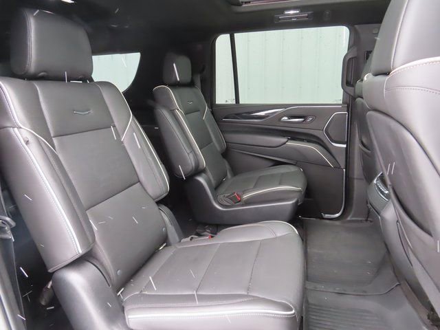 Used 2022 Cadillac Escalade ESV Sport w/ Touring Package image 33