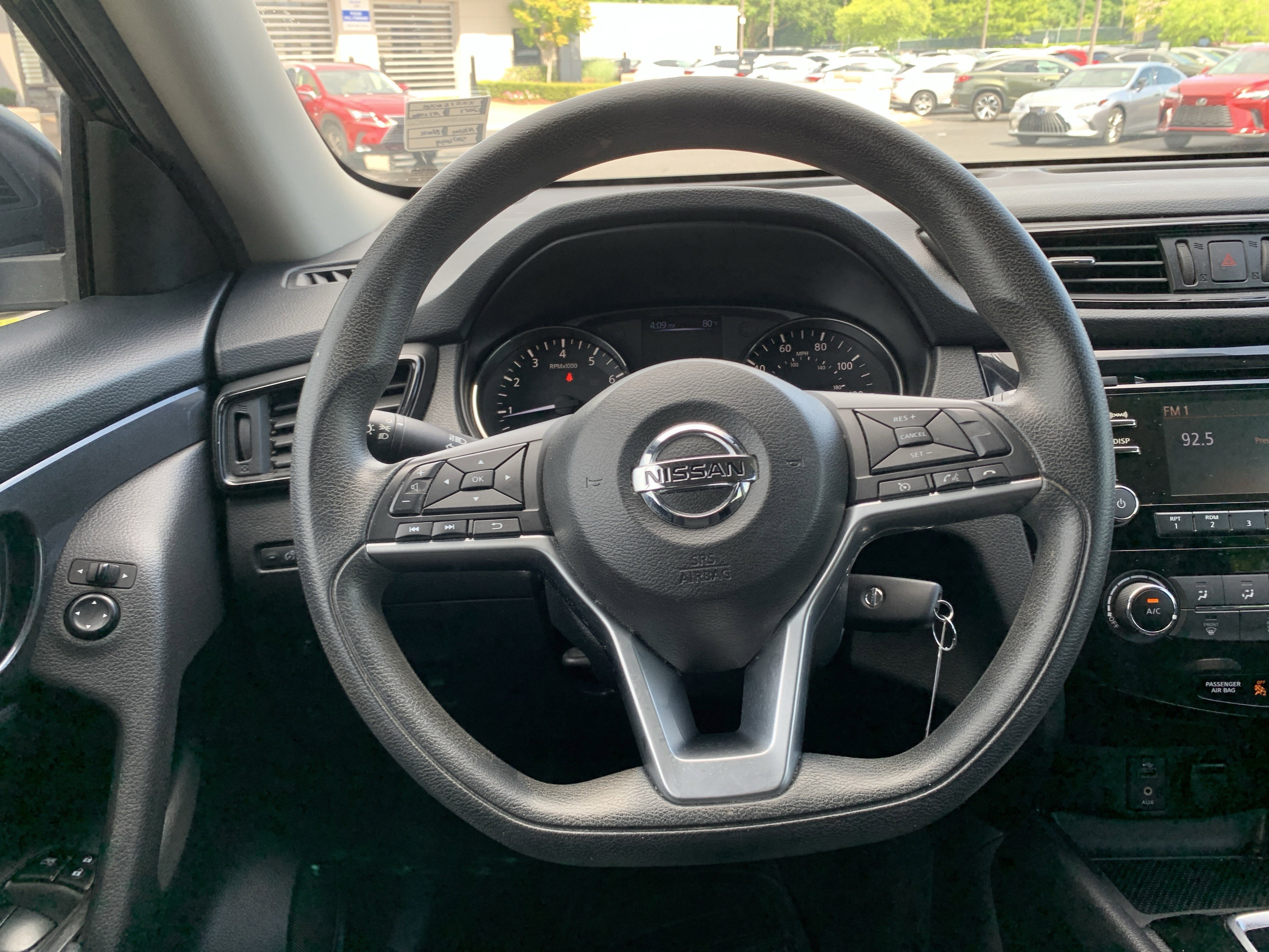 Used 2017 Nissan Rogue S FWD image 18