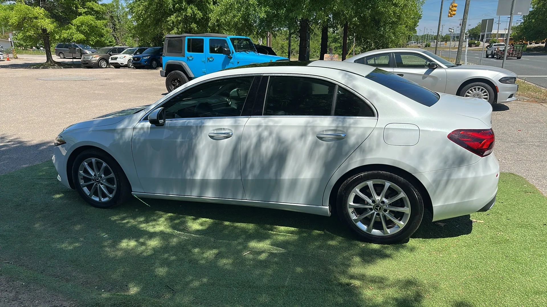 Used 2020 Mercedes-Benz A 220 4MATIC w/ Premium Package image 4