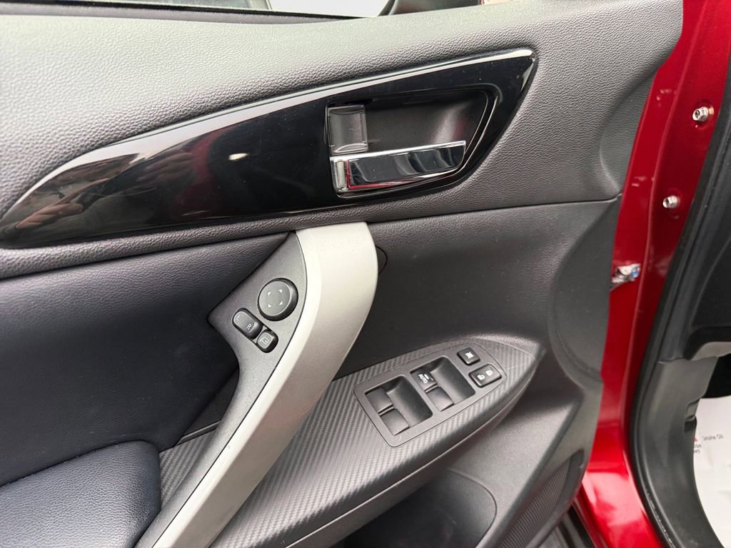 Used 2023 Mitsubishi Eclipse Cross SEL image 14