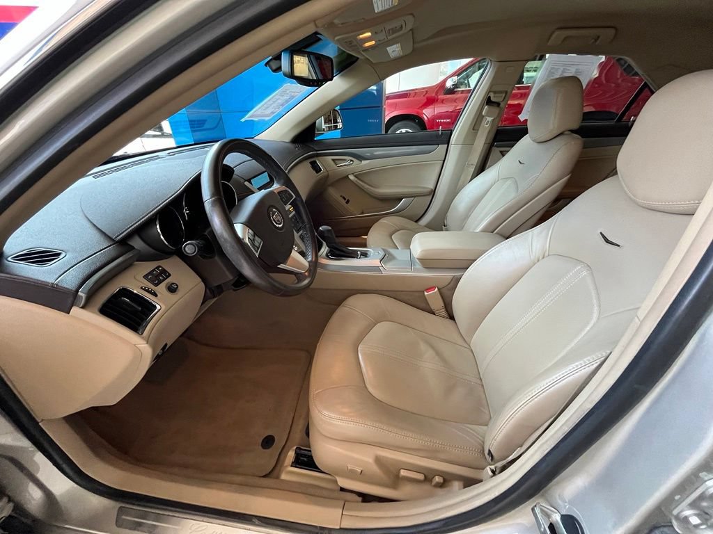 Used 2013 Cadillac CTS Luxury RWD image 14