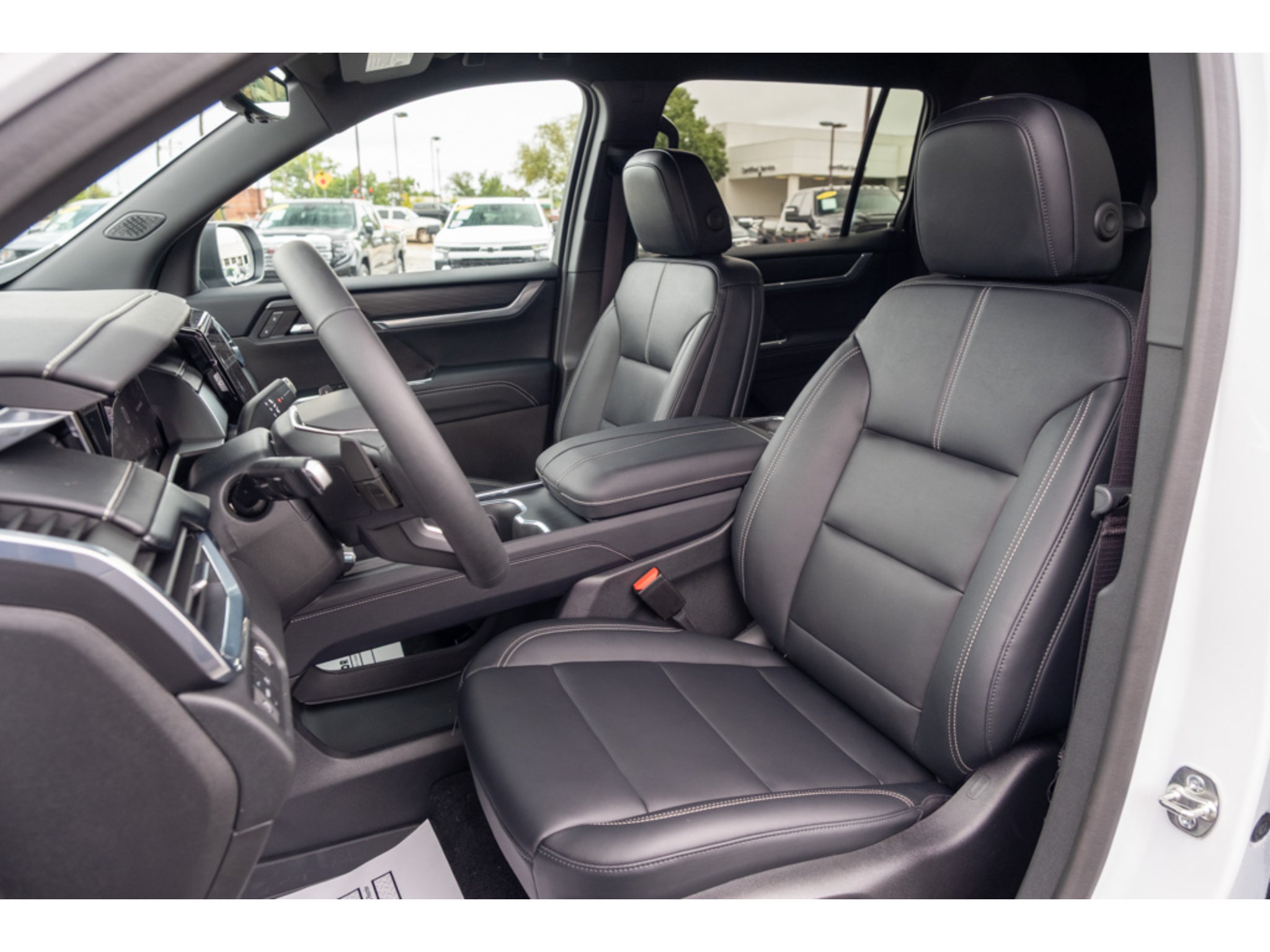 New 2027 GMC Acadia Elevation w/ Elevation Premium Package FWD image 12