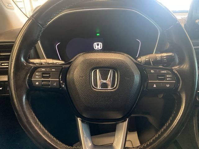 Used 2024 Honda Pilot Touring image 13