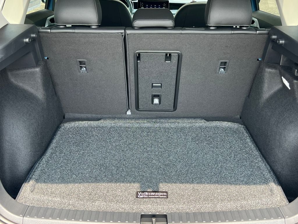 New 2026 Volkswagen Taos SE AWD/4WD image 34