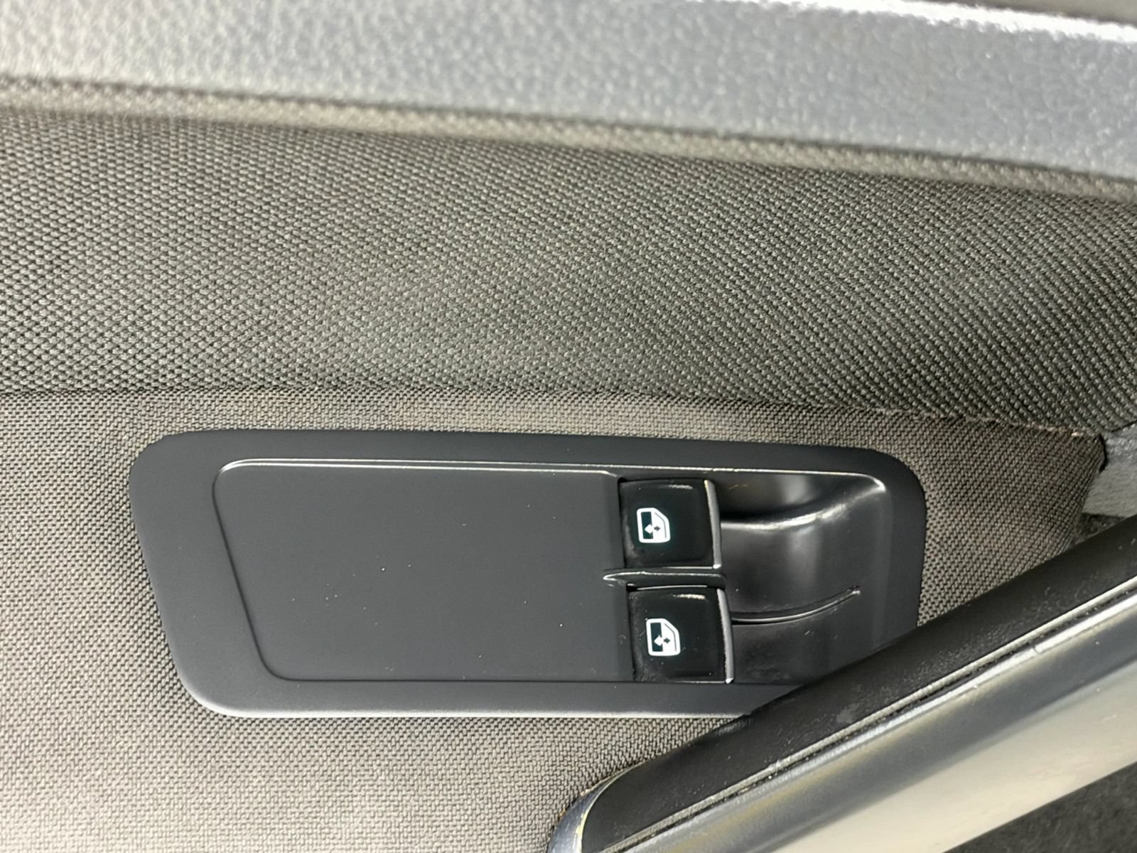 Used 2016 Volkswagen GTI S FWD image 22
