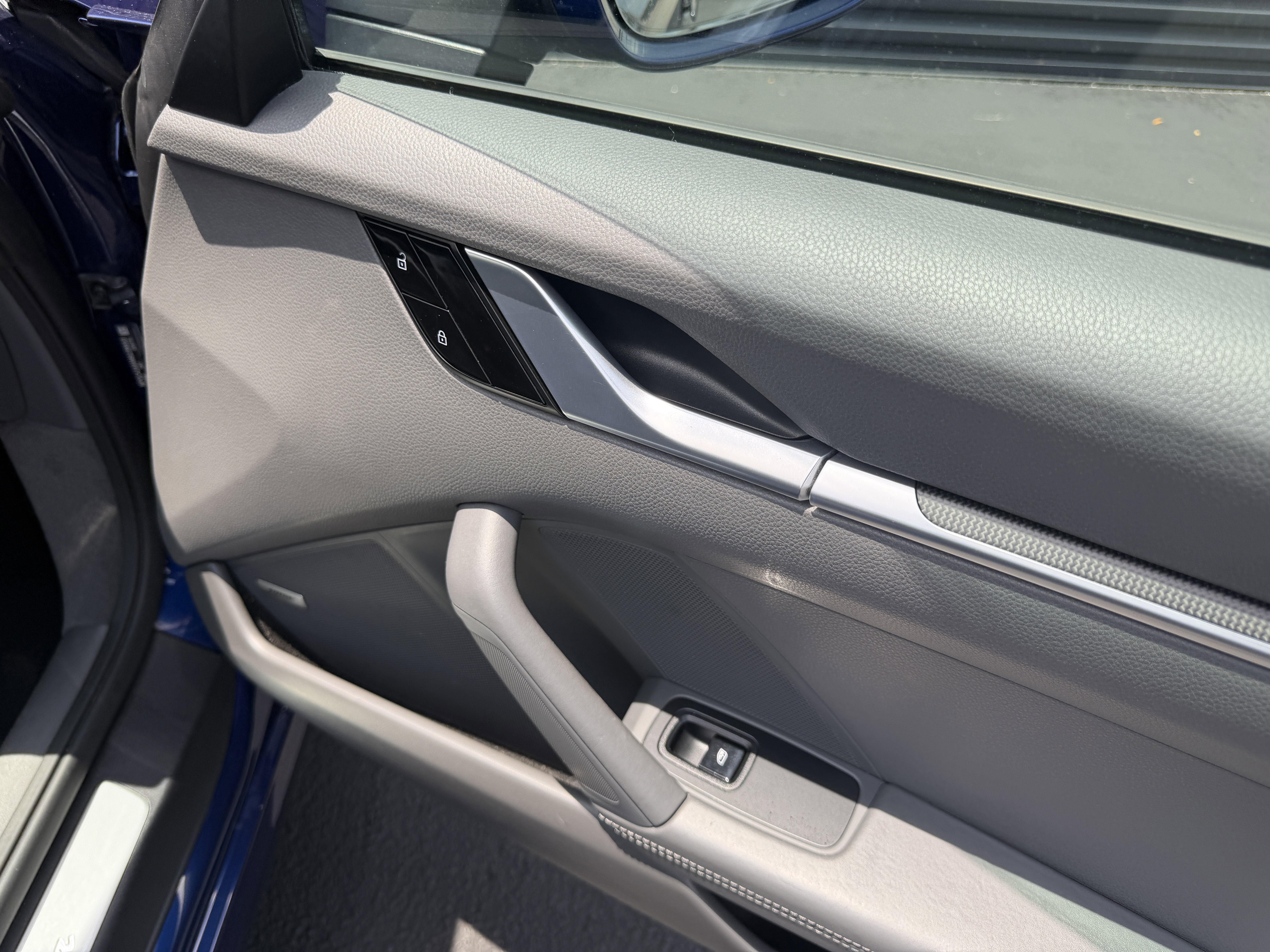 Certified 2021 Porsche 911 Carrera RWD image 19