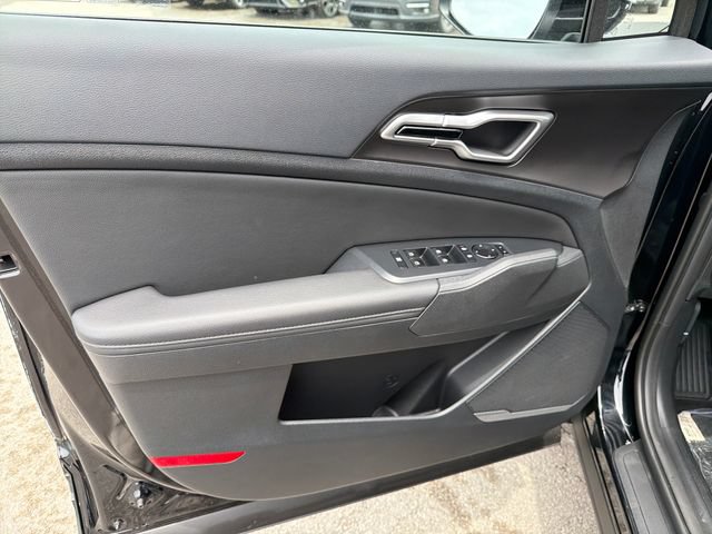 New 2026 Kia Sportage EX AWD/4WD image 16