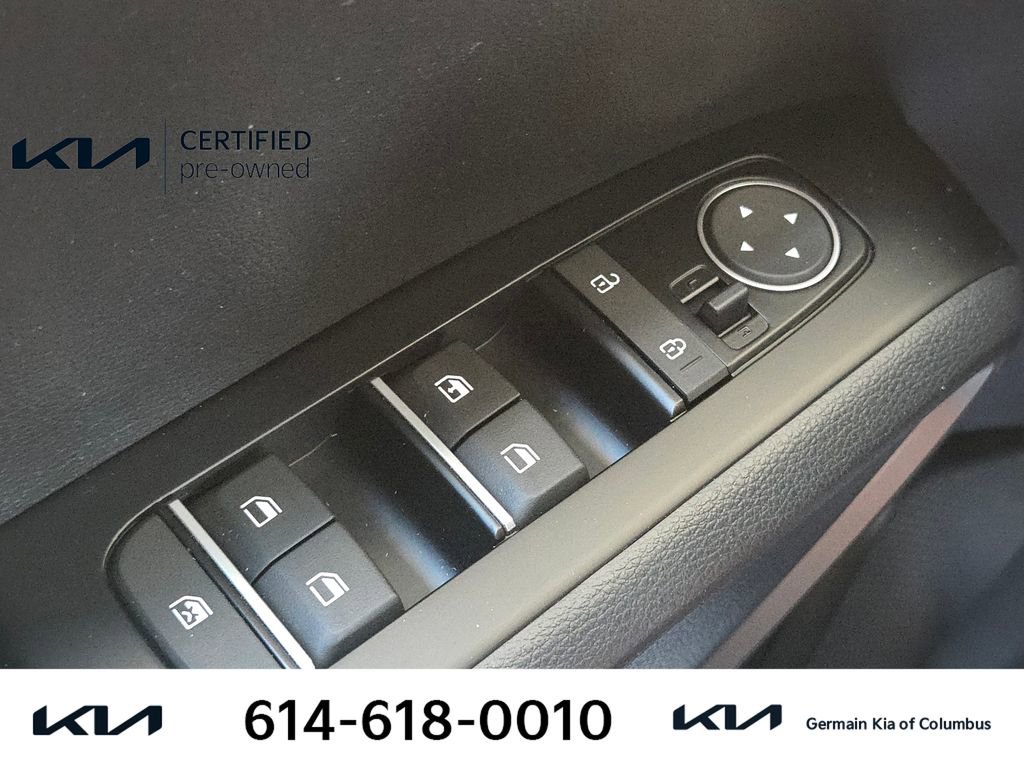 Certified 2023 Kia Soul S FWD image 26
