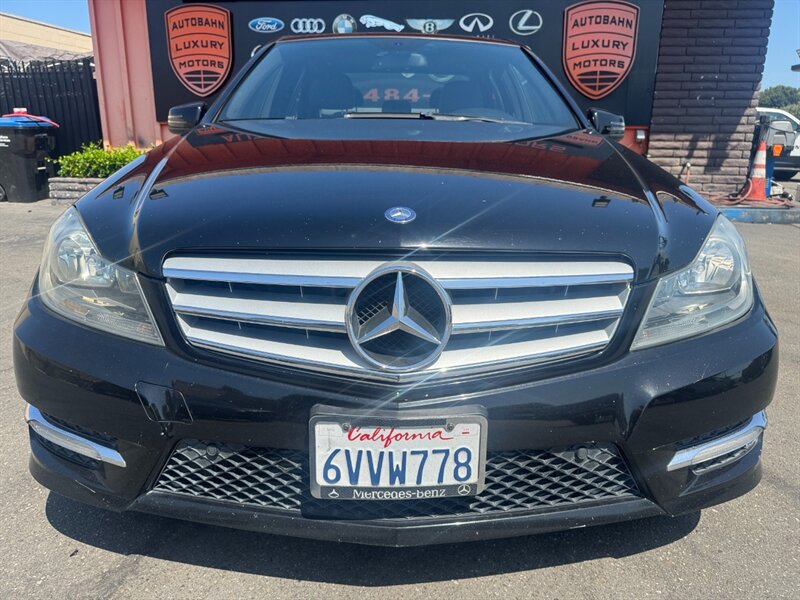 Used 2012 Mercedes-Benz C 250 Sedan image 2
