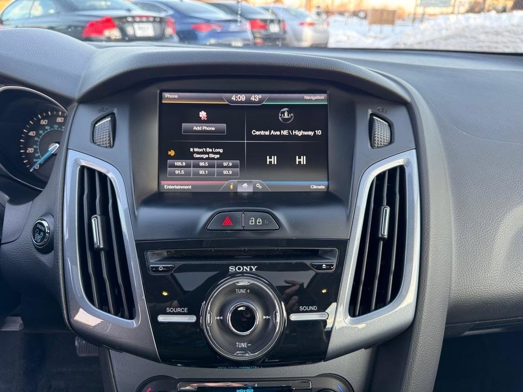 Used 2014 Ford Focus Titanium image 39