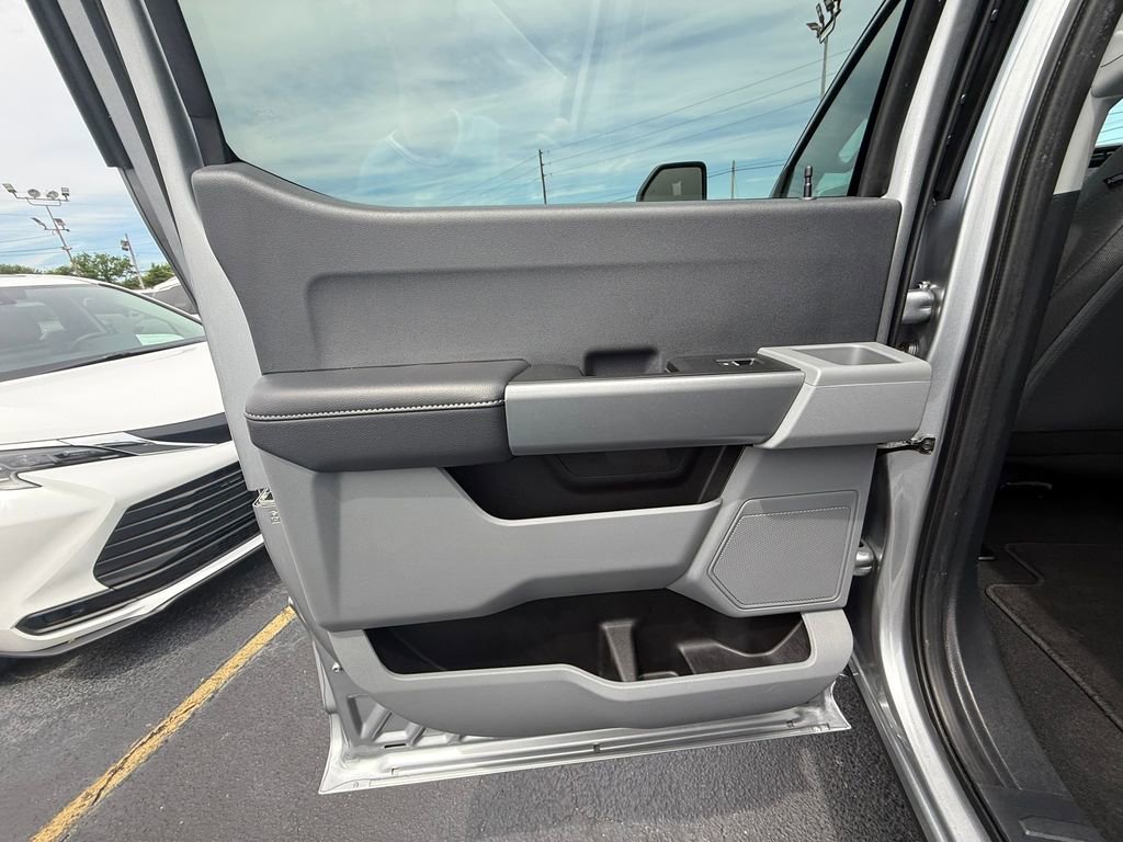 Used 2024 Ford F250 XL w/ STX Appearance Package AWD/4WD image 18
