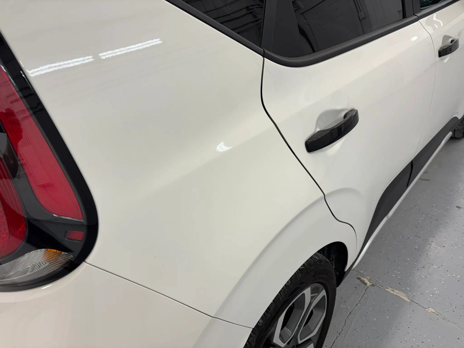 Used 2025 Kia Soul EX FWD image 22