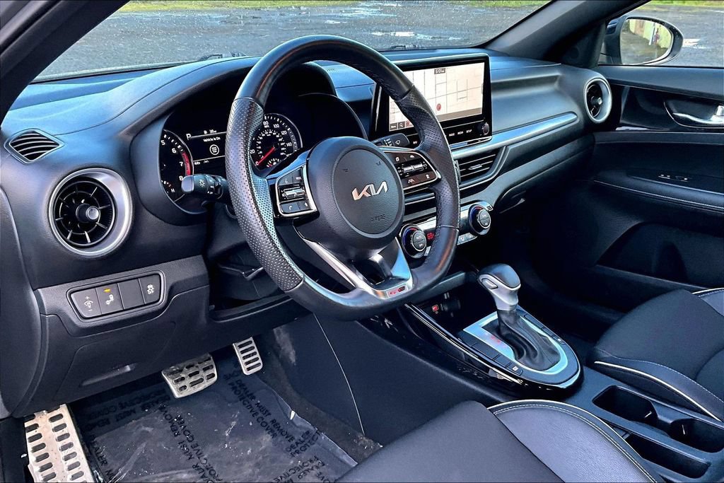 Used 2024 Kia Forte GT-Line FWD image 19