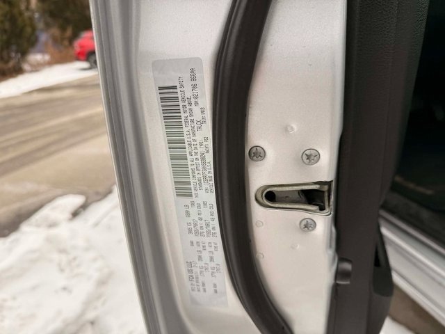 Used 2017 RAM 1500 Express image 22