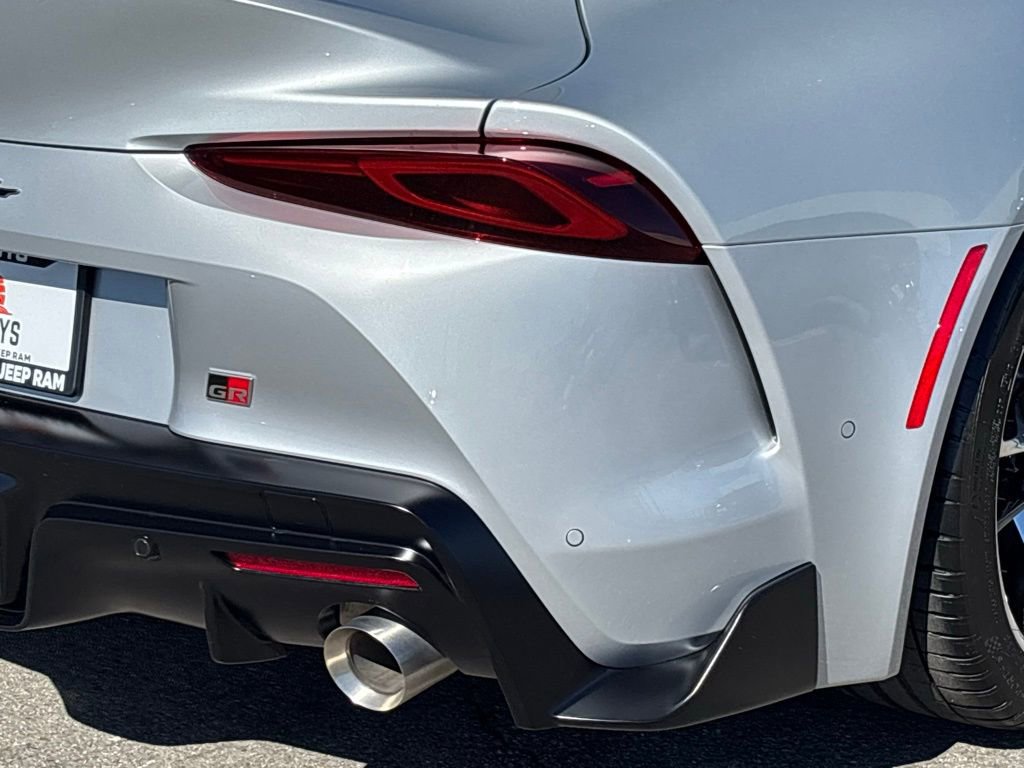 Used 2022 Toyota Supra Premium w/ Driver Assist Package image 6