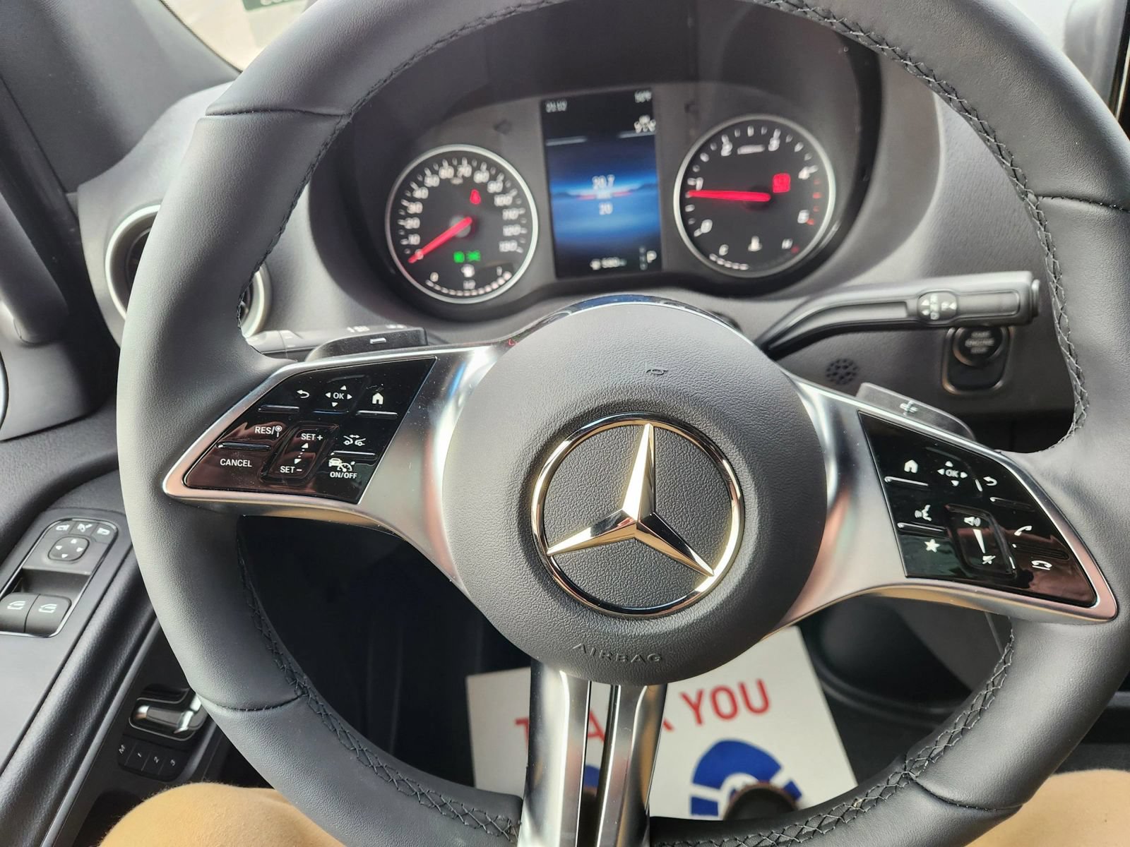 Used 2025 Mercedes-Benz Sprinter 2500 image 13