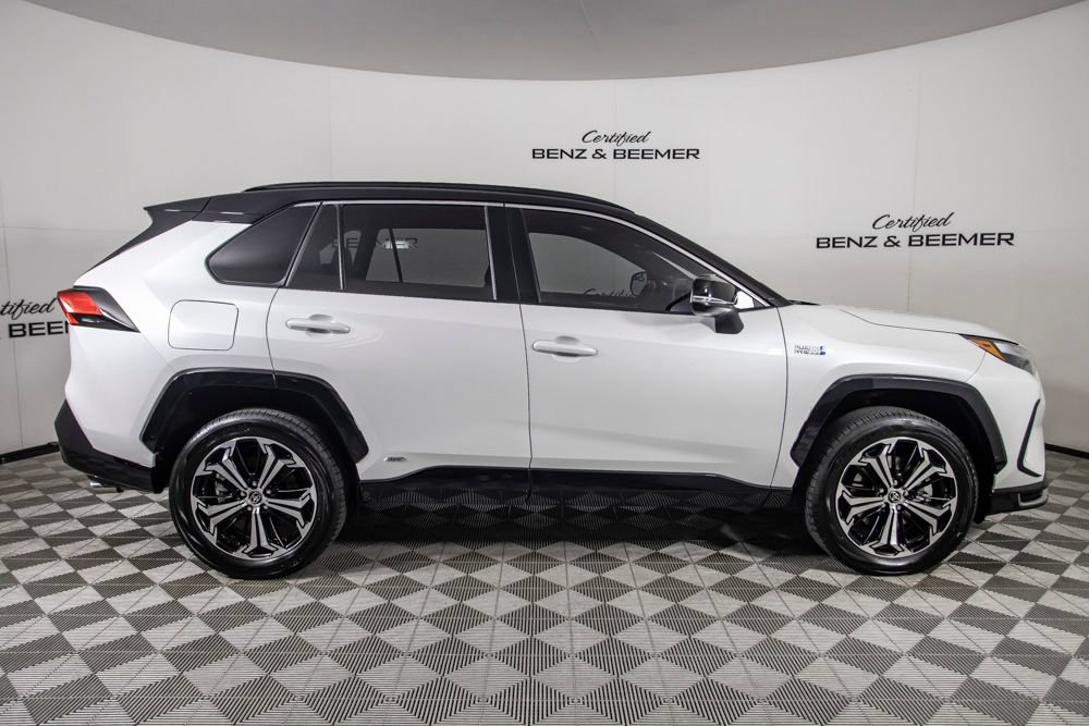 Used 2023 Toyota RAV4 XSE w/ Weather Package AWD/4WD image 3