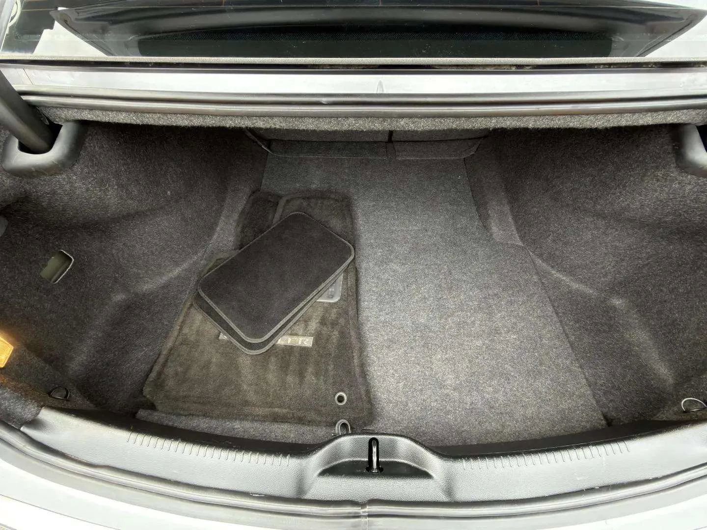 Used 2016 Chrysler 300 C image 13