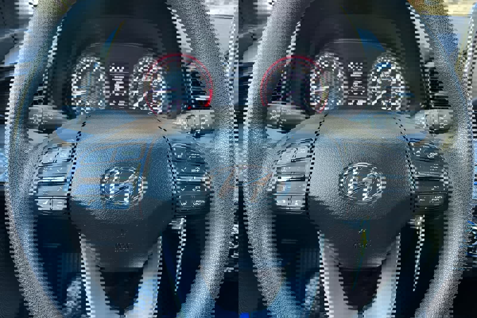 Used 2019 Hyundai Veloster 2.0 image 22