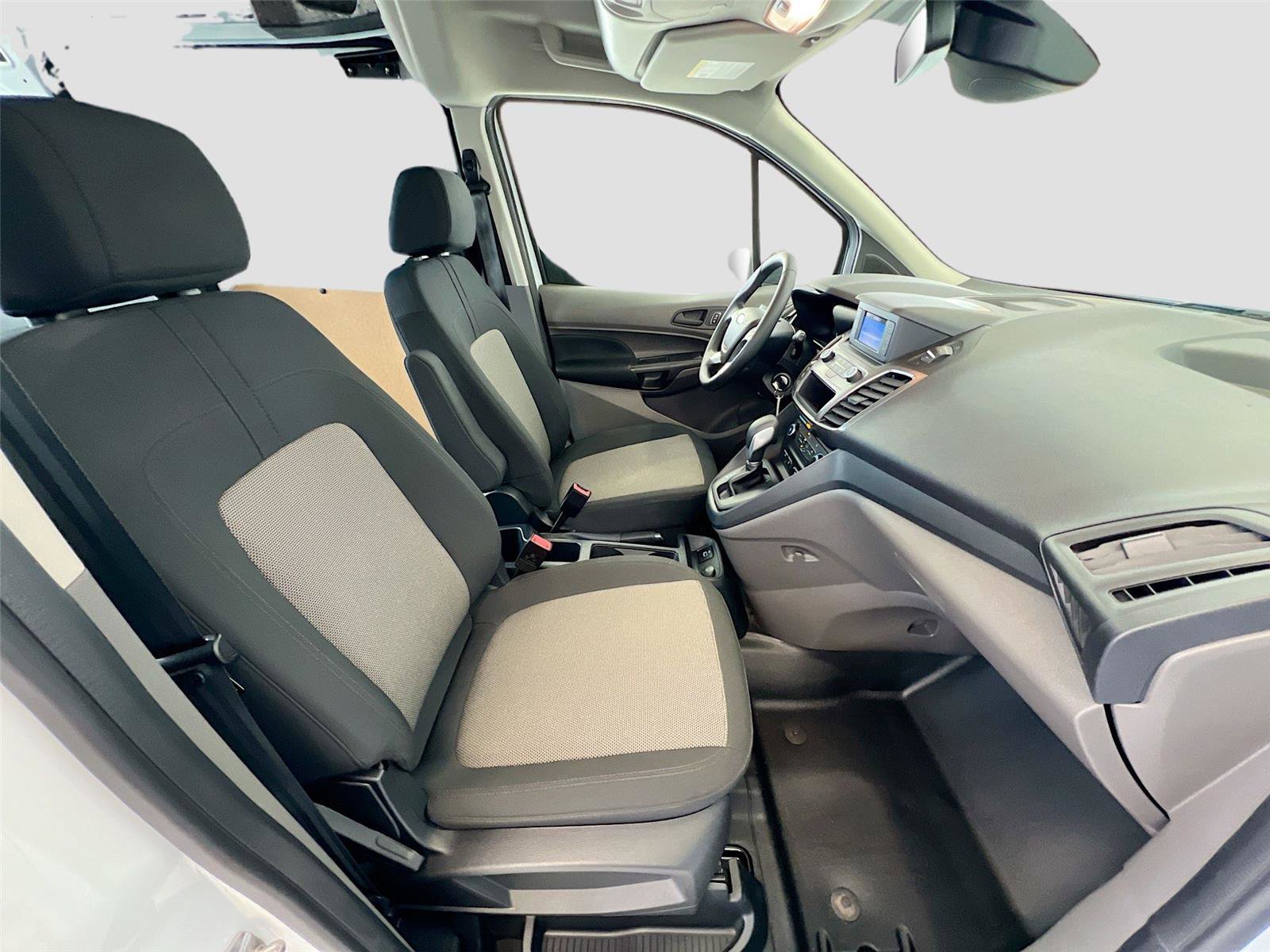 Used 2023 Ford Transit Connect XL image 25