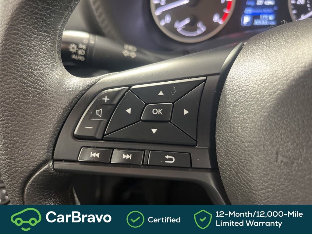 Used 2025 Nissan Sentra S image 30