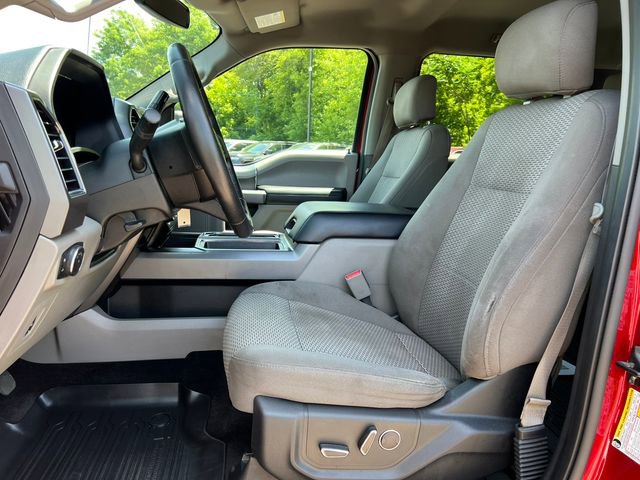 Used 2017 Ford F150 XLT w/ Equipment Group 302A Luxury AWD/4WD image 4